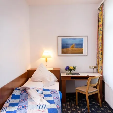 Inselhotel Ihnken 3* 노르데메이