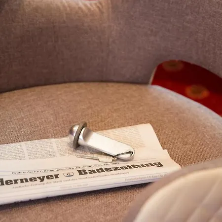 Inselhotel Ihnken Bed and Breakfast