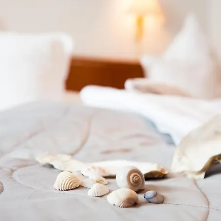 Inselhotel Ihnken Bed and Breakfast *